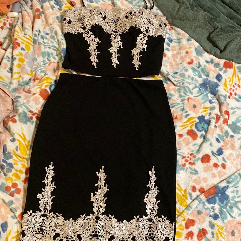 Womens 2 piece Shirt and Skirt by Haute Monde